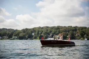 wedding couple on the boat